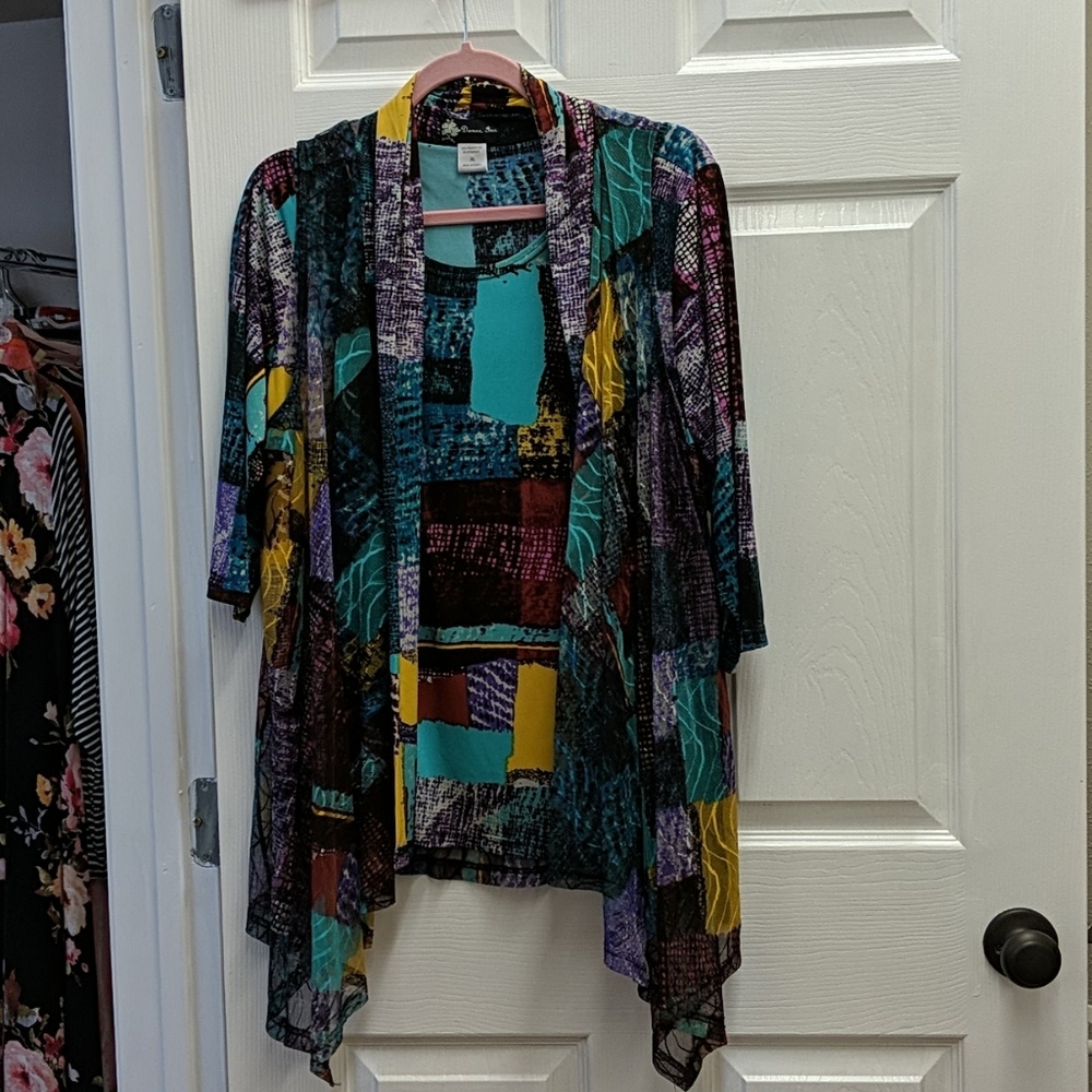 Damee Multicolor Top & Vest Size XL *EUC*